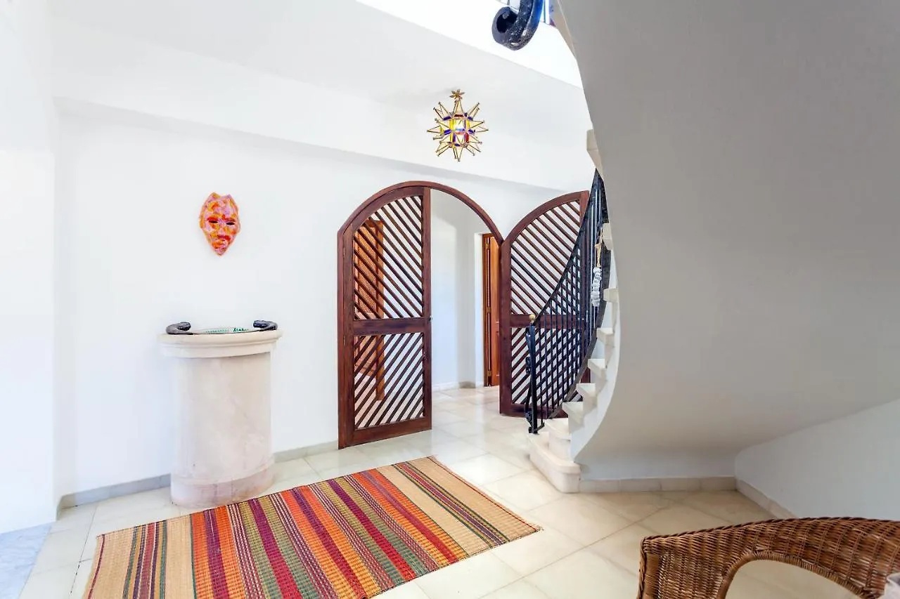 Villa Redonda Santanyi Spain